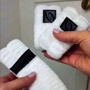 SkinCeuticals Soft White Headbands
